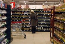 Inflation in Serbia hits the poor hardest, says professor of Economics Mikhail Arandarenko supermarket kamerades