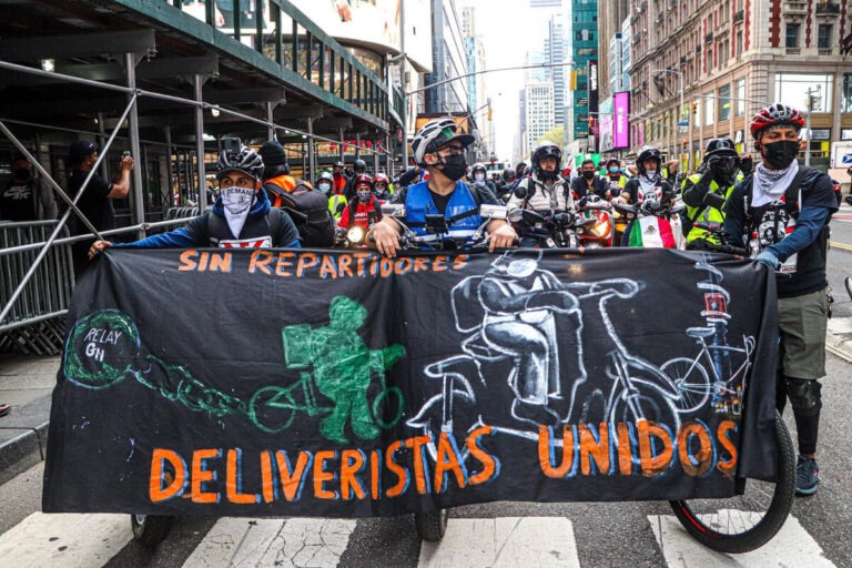 protest dostavljača koji rade preko aplikacija u njujorku