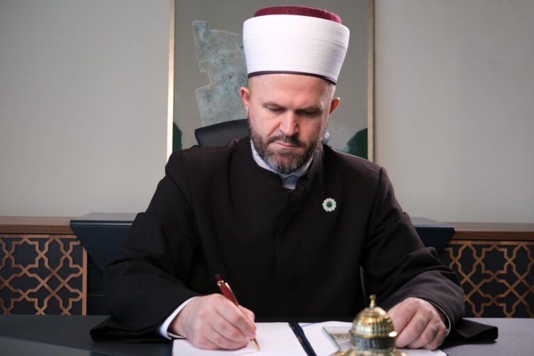 Muftije Sandžački Muhamed ef. Demirović.