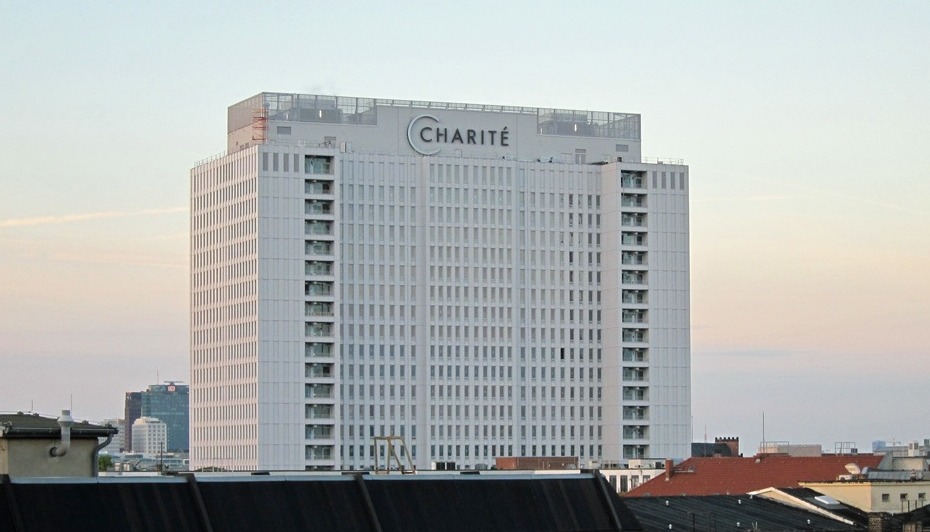 Glavna zgrada Univerzitetske bolnice u Berlinu; Izvor: Wikipedia