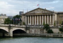 Nova koalicija levice i savez oko Makrona praktično izjednačeni u prvom krugu parlamentarnih izbora u Francuskoj