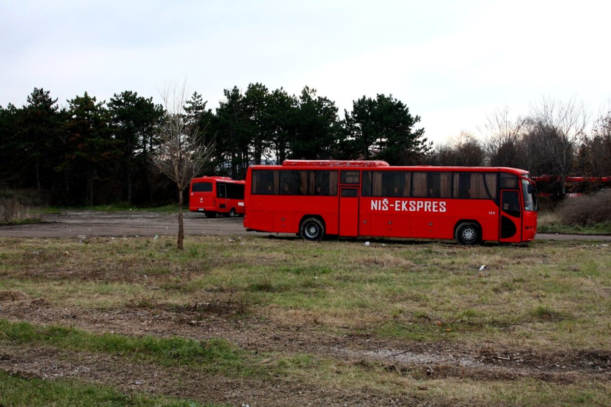 Autobusi