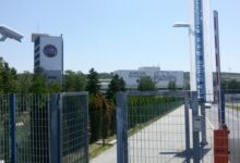 Ishod pregovora radnika i Vučića – veće otpremnine, još jedna fabrika manje i slabiji sindikati?