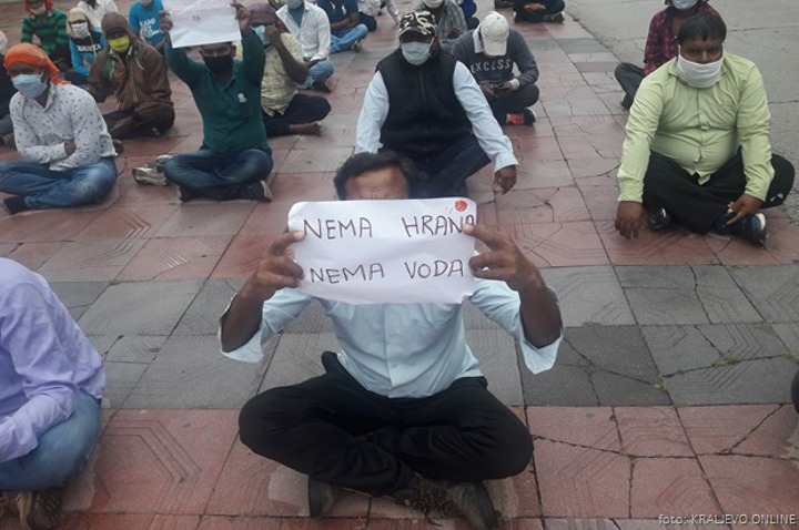 Protest indijskih radnika u Kraljevu