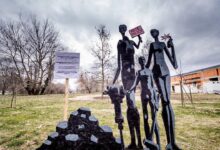 Nezabeležen primer istorijskog revizionizma: novosadske vlasti počele sa podizanjem spomenika „Nevinim žrtvama 1944/45“