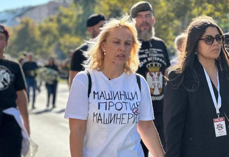 Dijana Hrka u Novom Sadu na komemoraciji povodom godišnjice od pada nadstrešnice