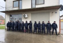 Policija štiti prilaz kafani u Crvenki