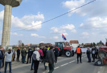 Blokada regionalnog puta Šabac-Obrenovac