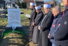 Otkrivanje spomenika migrantima i izbeglicama u Loznici