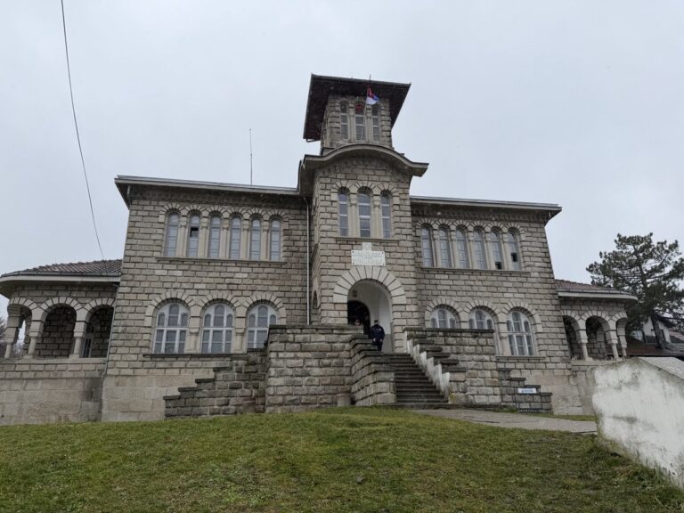 Narodna škola u Orašcu