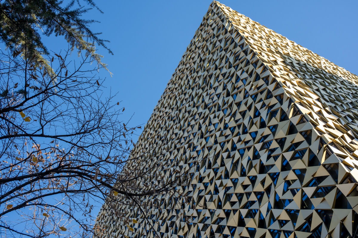 Detalj zgrade Blloku Cube Stefana Boerija