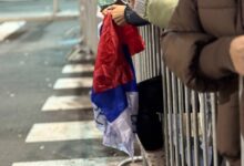 zastava kod Ćacilenda