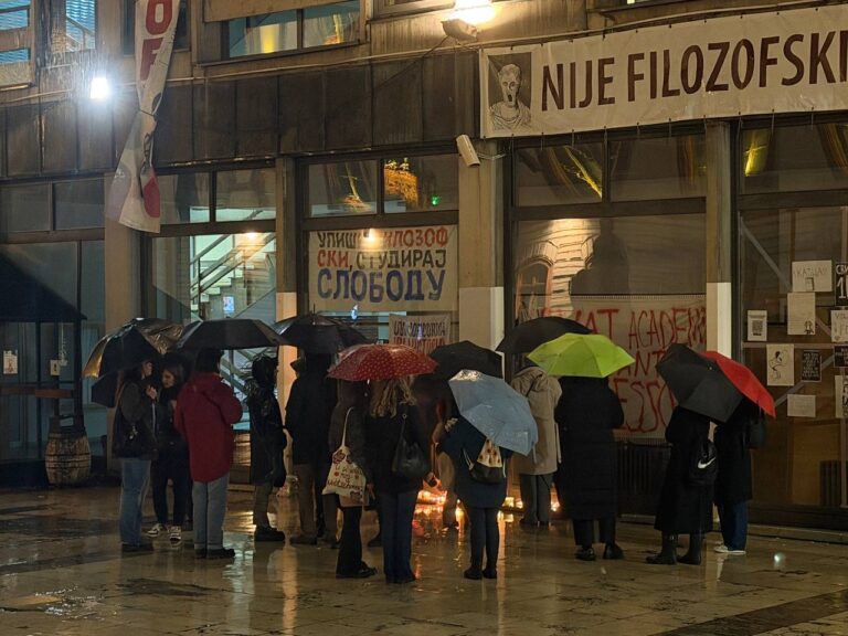 Odavanje počasti poginuloj studentkinji