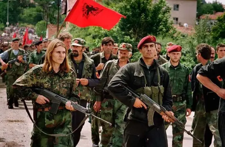 Od Envera Hodže do Bila Klintona – kratka istorija Oslobodilačke vojske Kosova