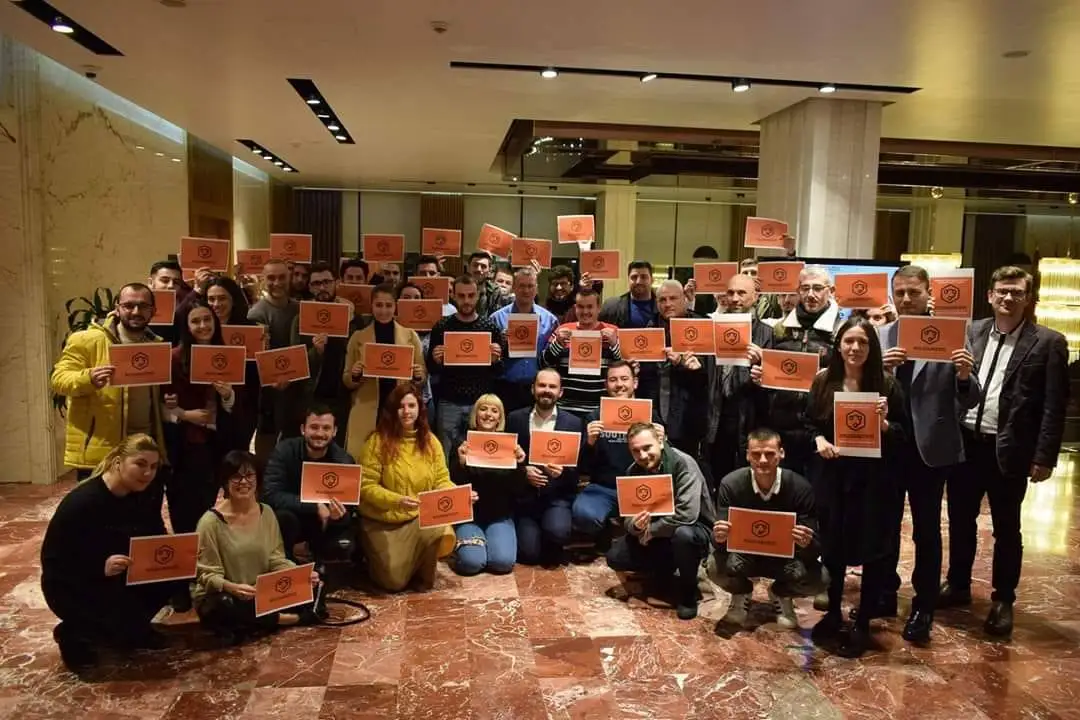 Novi sindikat u Albaniji okuplja radnike i radnice u kontakt centrima