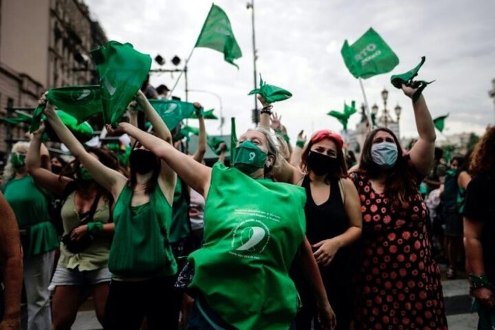 Argentinski „masakr motornom testerom“ radnih prava izazvao generalni štrajk i proteste