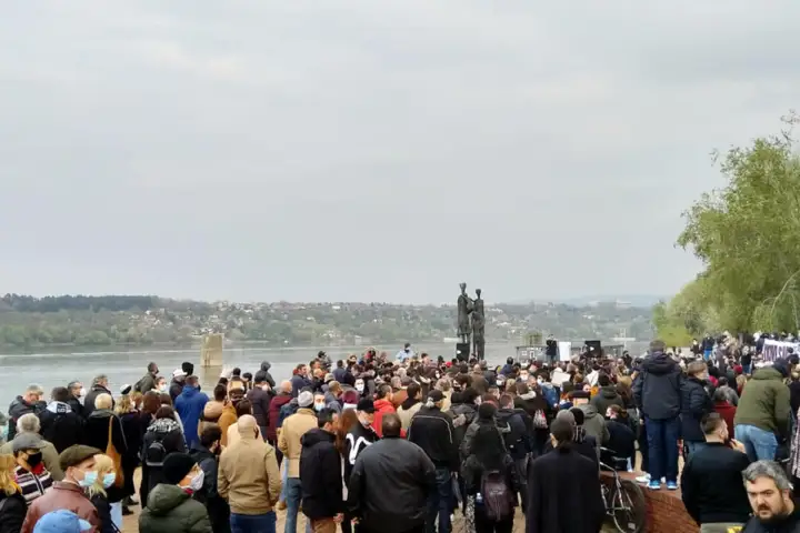Protest protiv fašizma u Novom Sadu