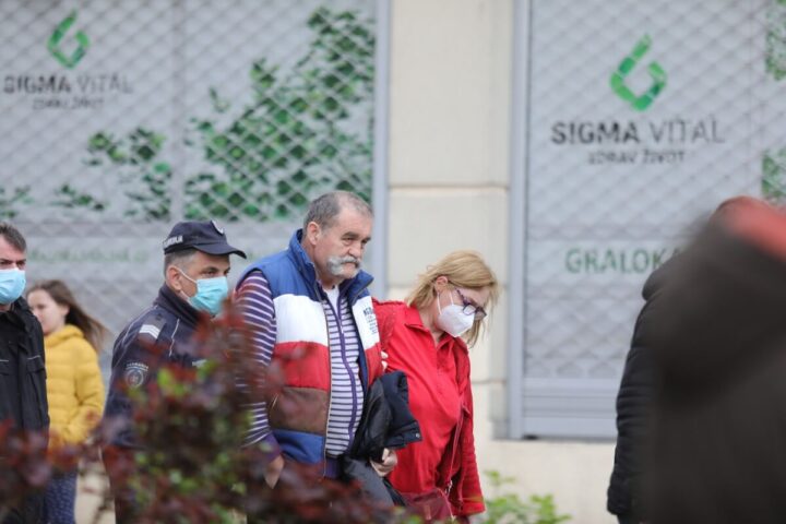 Da li je policiju sramota?