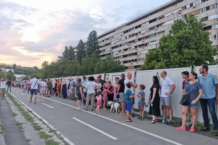 protest u bloku 37 na novom beogradu