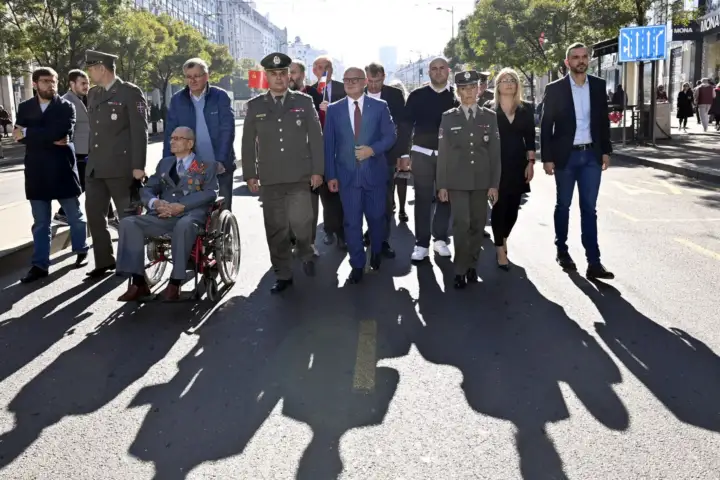 Dani slobode, godine revizionizma