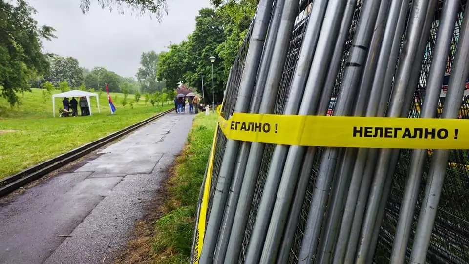 ograde na savskom nasipu