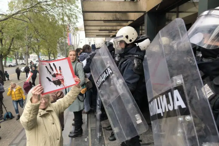Blokada Osnovnog suda u Novom Sadu; Foto: Mašina