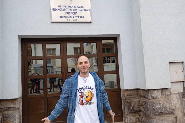Jevđenije Julijan Dimitrijević nakon izlaska iz pritvora; Foto: Ljiljana Bralović