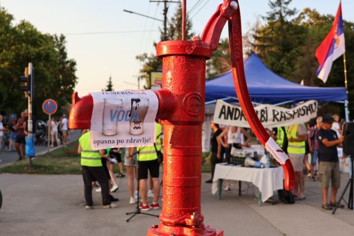 Crvena česma