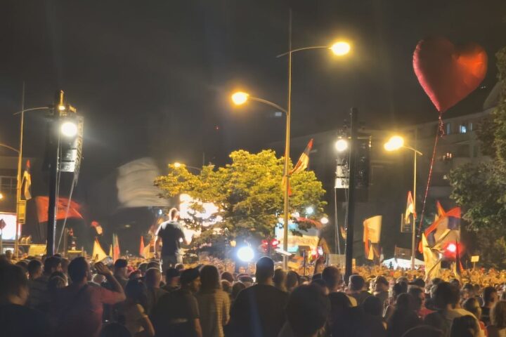 Protest Srbijo da li se čujemo u Novom Sadu