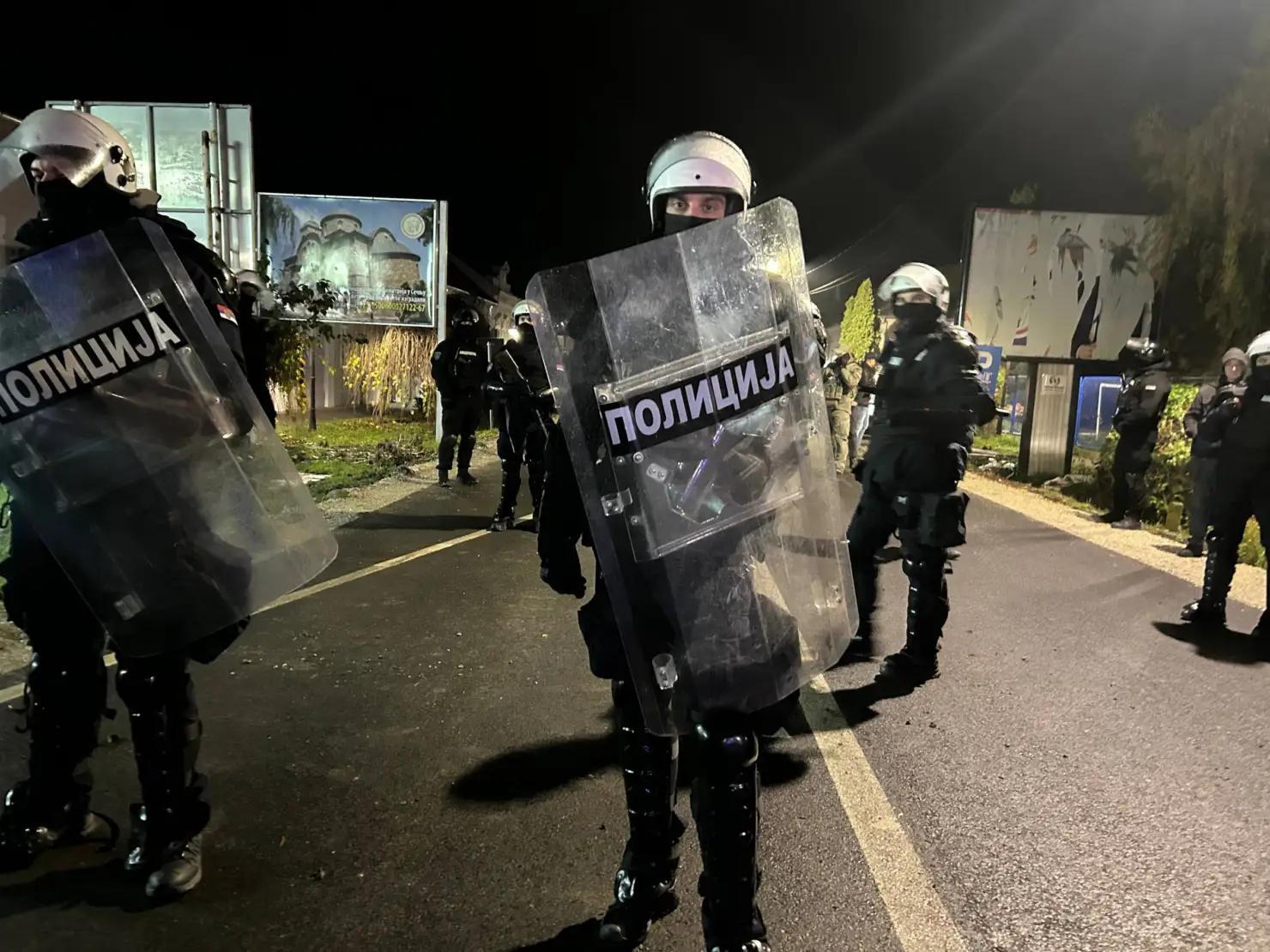 Kordon policije u Sečnju