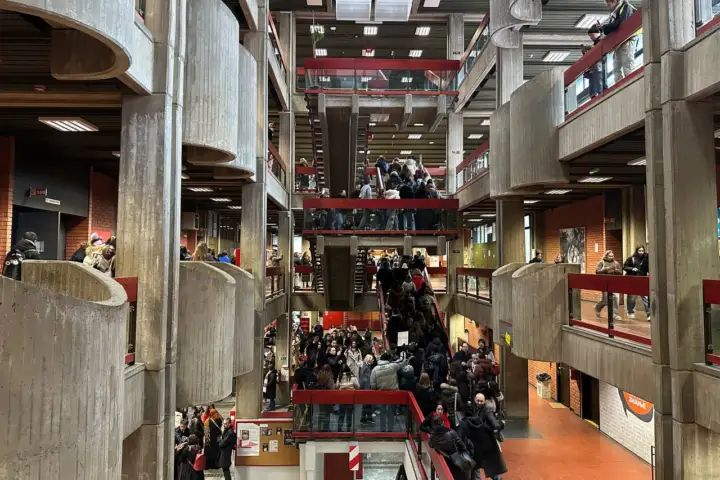 Blokada Filozofskog fakulteta u Novom Sadu; Foto: Mašina.