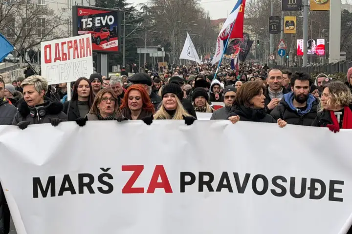Protestna šetnja "Marš za pravosuđe"