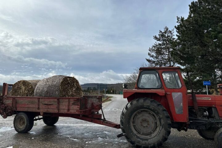 Blokada poljoprivrednika