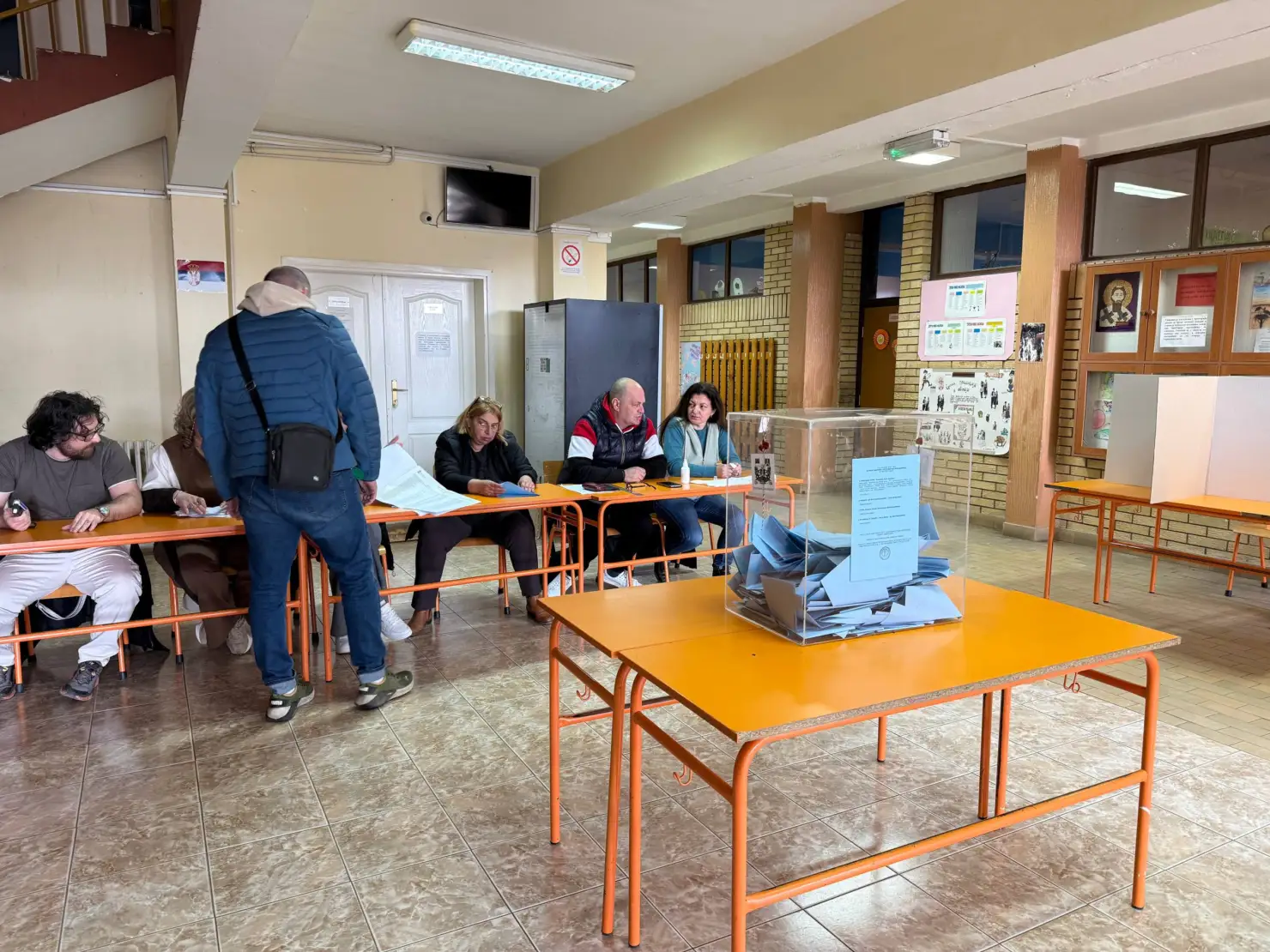RIK usvojila predlog biračkih mesta u inostranstvu, kritike na račun MSP