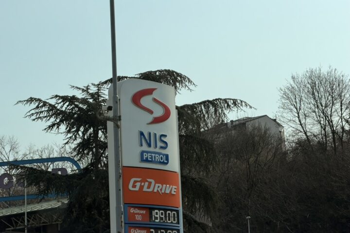 Nis znak