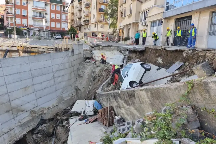 Urušavanje gradilišta, Foto: Mašina