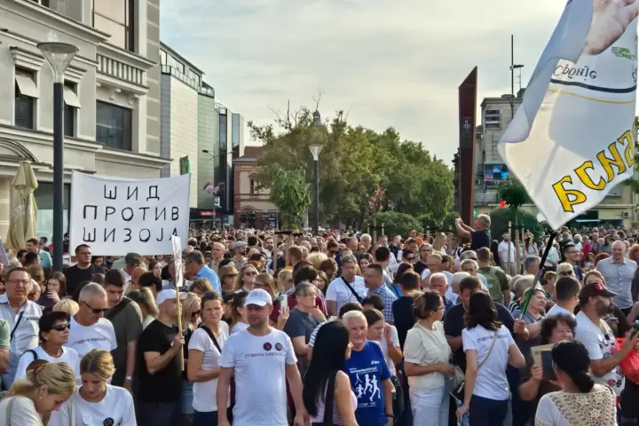 Prvi predizborni skup studenata u Novom Sadu