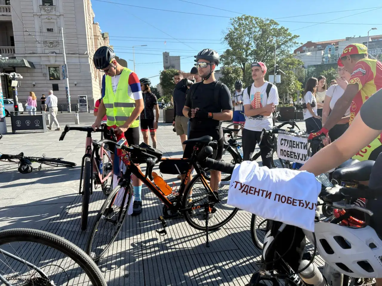 Predizborna kampanja 9/46