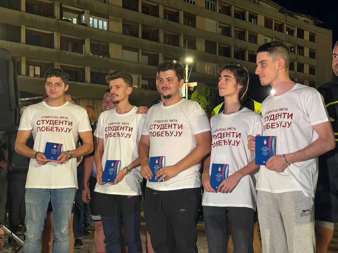 Predizborna kampanja 13/46