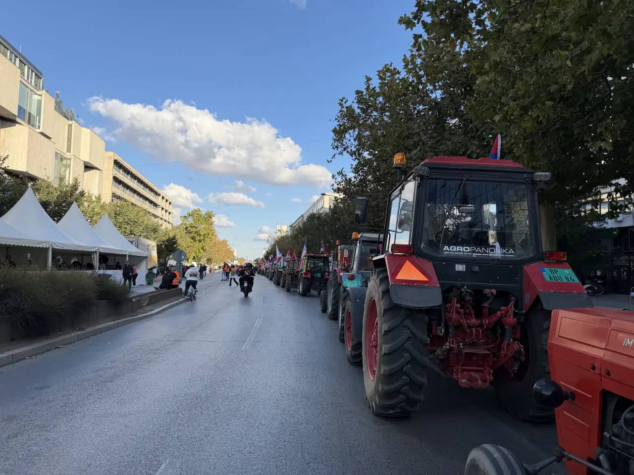 IZOPS: Traktor na ulici nije automatski glas poljoprivrednika